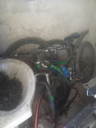 velosiped 2 el: Satlır 29 luq heç bir problemi yoxdur super vəziyyətdə bir dənə kameri — 1