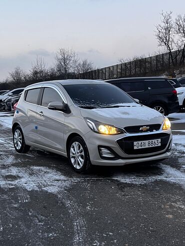 автомобили малолитражки: Chevrolet Spark: 2018 г., 1 л, Вариатор, Бензин, Хэтчбэк