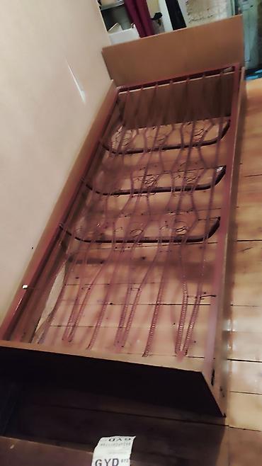 Çarpayılar: İşlənmiş, Təknəfərlik çarpayı, Bazasız, Matrassız, Siyirməsiz -da lalafo.az — 4 Çarpayılar: İşlənmiş, Təknəfərlik çarpayı, Bazasız, Matrassız, Siyirməsiz — 4