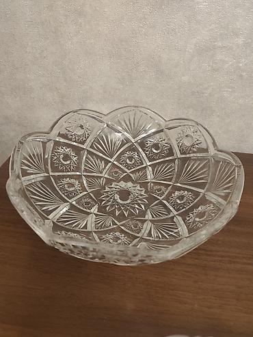 qoz: Şüşə/kristal meyvə və ya salat qabı - Material: qalın, şəffaf şüşə — 1
