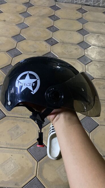 скутер мопет: Продаю шлем HELMET подойдет для скутеров и для велосипедиста