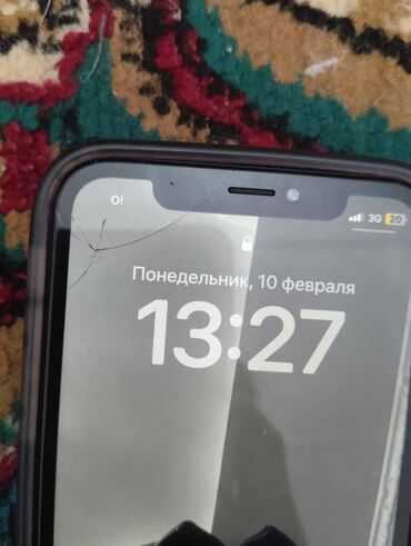 Apple iPhone: IPhone Xr, Б/у, 64 ГБ, Чехол, 74 %