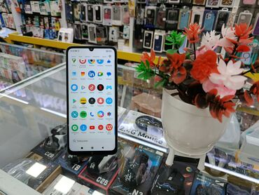 Poco C65, 128 GB, rəng - Yaşıl, Zəmanət
