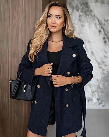 teget mantili zenski: Ženski kratki kaput – model sa 
Pojasom
3700din
S M L XL — 5