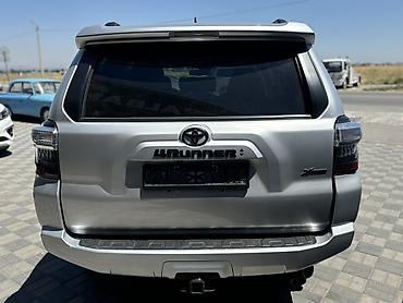 alba: Toyota 4Runner: 2022 г., 4 л, Автомат, Бензин, Внедорожник — 7