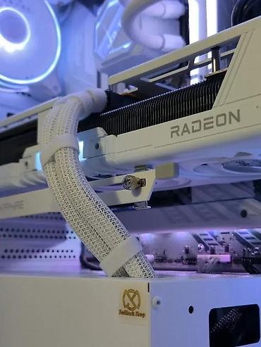 Desktop računari i radne stanice: 💻 Ryzen 7 9800X3D / RX 9070 XT / X870 / 32GB / 1TB – SM097PC 🚀 ✨ — 17