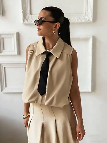 Ostalo: Bluzica + kravata = 2500 dinara🌼🌀🌀 — 2