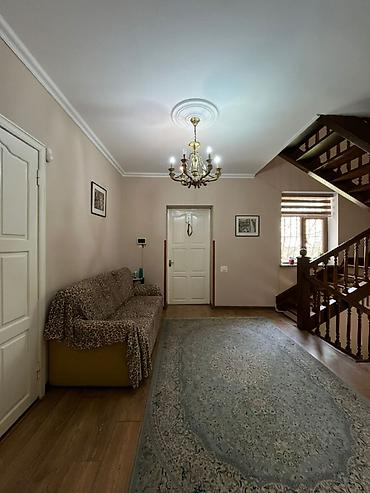 Продажа коттеджей и домов: 🚀Продается дом 2этажный дом 🚀Уникальный Дом в Центре 👍Участок — 11