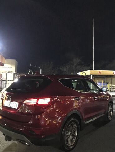 Hyundai: Hyundai Santa Fe: 2.4 l | 2017 il Ofrouder/SUV — 5