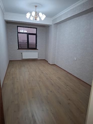 mehemmedi: 4 otaqlı, Yeni tikili, 85 kv. m — 2