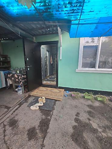 Продажа коттеджей и домов: 2 комнаты, 56 м², 1 соток, Кара-Балта at lalafo.kg — 2 Продажа коттеджей и домов: 2 комнаты, 56 м², 1 соток, Кара-Балта — 2