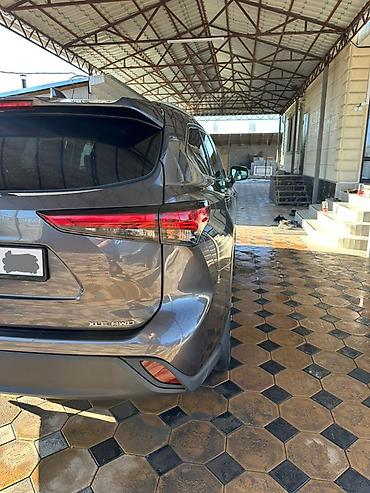 Toyota: Toyota Highlander: 2022 г., 3.5 л, Автомат, Бензин, Кроссовер — 8