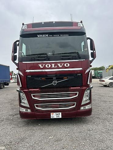 Тягачи: Тягач, Volvo, Тентованный — 14