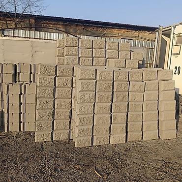 Другие строительные блоки: Декоративные бетонные блоки «скала» для заборов и подпорных стен. - — 4