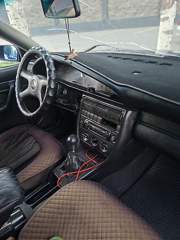 ади б4: Audi 100: 1993 г., 2.6 л, Механика, Бензин, Седан — 4