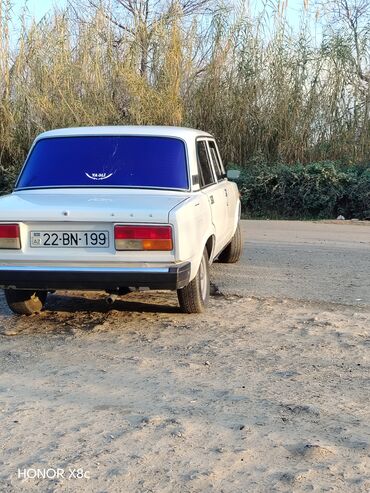 VAZ (LADA): VAZ (LADA) 2107: 1.6 l | 2006 il 35654 km Sedan — 6