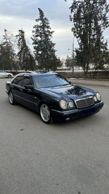 Mercedes-Benz: Mercedes-Benz E-Class: 1997 г., 4.2 л, Автомат, Бензин, Седан — 2