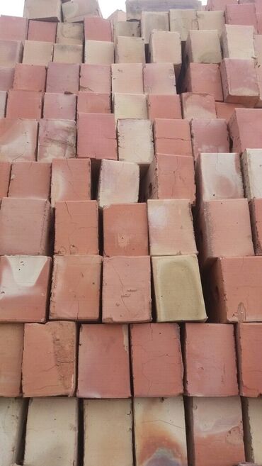 Строительный кирпич: Пустотелый, дырчатый, Жженый кирпич, Полублок, 250×120×90 — 14