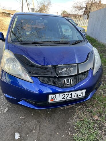 Honda: Honda Fit: 2010 г., 1.3 л, Автомат, Бензин, Универсал