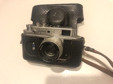 фотоаппарат и видеокамера два в одном: Zorkiy-4 fotoaparari, tam ishlak vazziyatda
