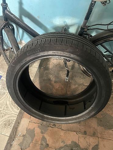 Təkərlər: İşlənmiş Şin Pirelli 275 / 40 / R 22 — 3