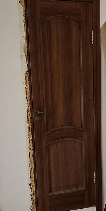 уборный: Межкомнатная дверь, Б/у, Глухие, Двухстворчатая, Деревянная, цвет - Коричневый — 4