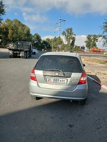 Продажа авто: Honda Jazz: 2003 г., 1.3 л, Вариатор, Бензин, Хэтчбэк — 2