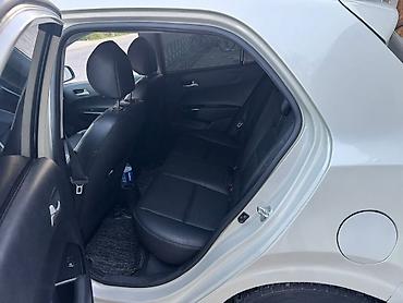 Kia: Kia Rio: 2017 г., Автомат, Хэтчбэк — 7
