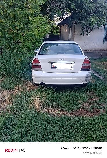 на нубиру: Daewoo Nubira: 1999 г., 1.6 л, Механика, Бензин, Седан — 4