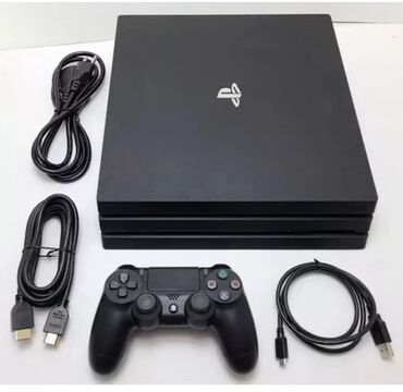 PS4 (Sony PlayStation 4): PlayStation 4Pro 1000GB, первая ревизия 
В подарок диск (UFC4,FIFA23)