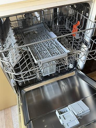 et masini: TEZE kimi, Hotpoint Ariston qabyuyan maşın – tam inteqrasiya olunan — 3