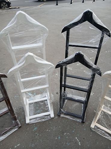 dəm qaşığı: Taxta geyim dayağı (valet stand) - Material: təbii ağac, hamar — 8