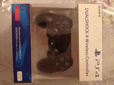 PS4 (Sony Playstation 4): Salam ps4 pult satılır tezedi heç işlənməyib ter temizdi A klassdi