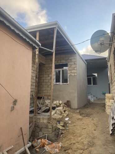 Bağ evlərinin satışı: Xırdalan, 56 kv. m, 3 otaqlı, Hovuzsuz, Qaz, İşıq, Su