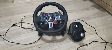 x box 360: Logitech G29. Oyun sukani tam dest satilir. Yani herseyi ile birlikde