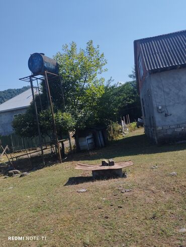 Həyət evləri və villaların satışı: 3 otaqlı, 90 kv. m, Kredit yoxdur, Orta təmir -da lalafo.az — 10 Həyət evləri və villaların satışı: 3 otaqlı, 90 kv. m, Kredit yoxdur, Orta təmir — 10