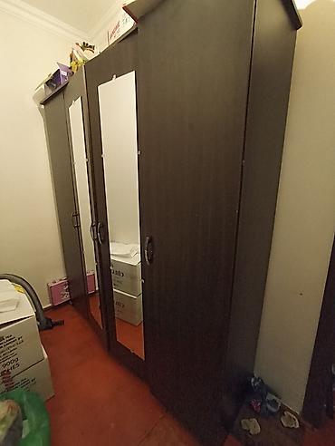Mebel: İşlənmiş, 4 qapılı, Güzgülü, Qəhvəyi, Taxta, Açılan, Düz dolab — 3