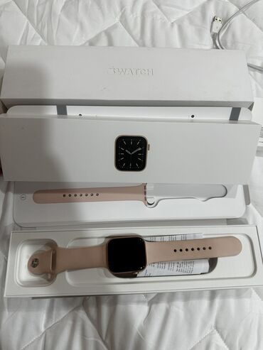 apple watch qiymeti azerbaycanda: İşlənmiş, Smart saat, Apple, Suya davamlı, rəng - Çəhrayı