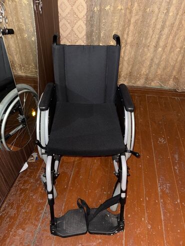 abc design 3 tec universal arabalar: Əlil arabası tam təzədir birdəfə istifadə olunub.Kim istəsə zəng etsin