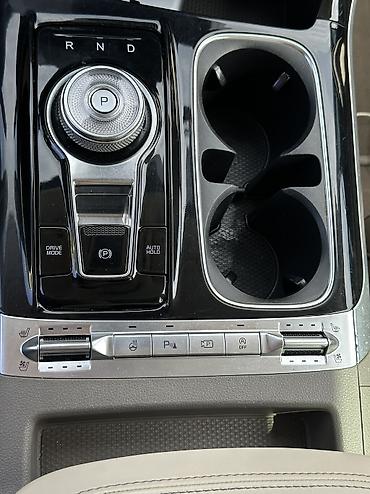 Kia: Kia Carnival: 2023 г. — 19