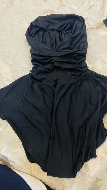 Hicab: Hicablar yenidir 10 azne ustunde bone hediyye. Her biri ayri ayriligda — 1