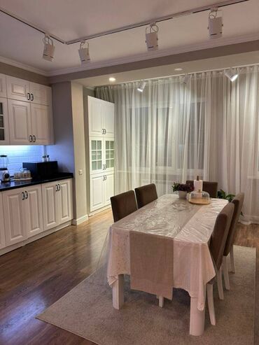 калыс ордо какой район: 4 комнаты, 130 м², Элитка, 12 этаж