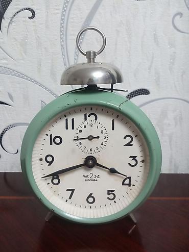Часы для дома: Продам антикварные часы, СССР, рабочие. Цена 3000 сом каждый, без at lalafo.kg — 6 Часы для дома: Продам антикварные часы, СССР, рабочие. Цена 3000 сом каждый, без — 6