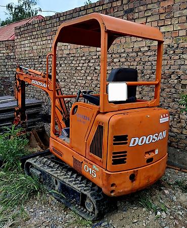 Экскаваторы: Экскаватор, Doosan, 2003 г., Гусеничный — 2