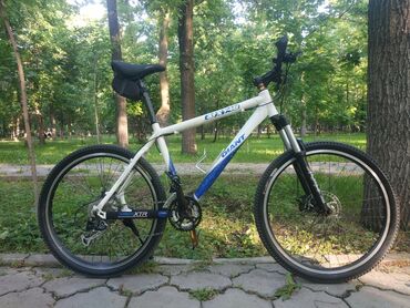 детиски велик: Продается велосипед :Giant ATX 740 Скорости : 24 Вилка: Rock Shok TORA