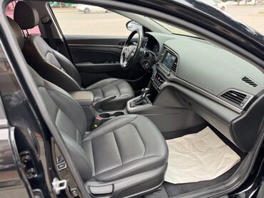 Hyundai: Hyundai Elantra: 1.6 l | 2016 il Sedan — 8