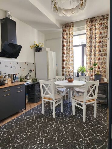 Продажа квартир: 1 комната, 34 м², Индивидуалка, 2 этаж, Евроремонт
