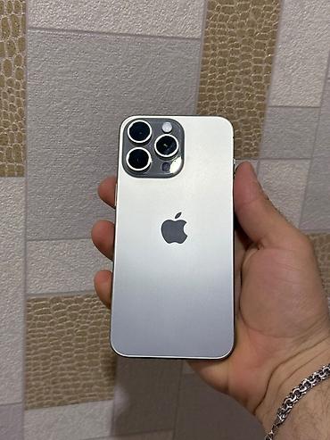 10 pro: IPhone 15 Pro, 256 GB, Natural Titanium, Face ID — 2