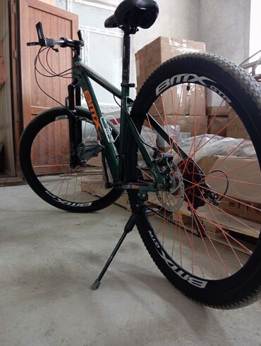 CD, DVD disklər və kassetlər: MTB velosiped – BMX GTR - Çərçivə: alüminium ərintisi görünüşlü dağ