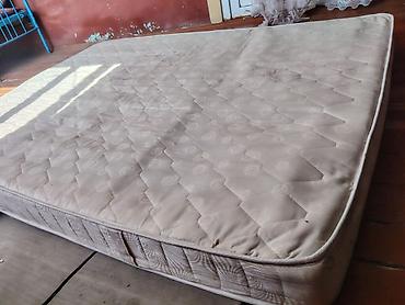 matras ucuz: Matras 2 ci əl. 
90/200
160/200
180/200

20 azn — 6